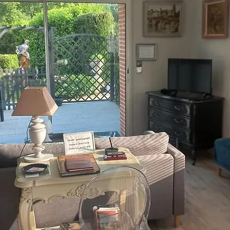 Albi A Proximite, Les Oliviers Rosieres (Tarn)